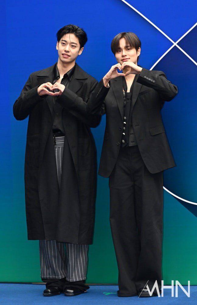 kbgmedia's tweet image. #DAEHWI &amp;amp; #DONGHYUN from #AB6IX at Seoul Fashion Week 2026