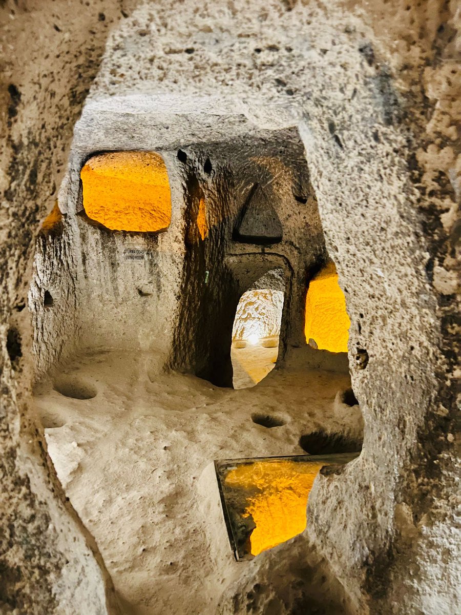GoTurkiye's tweet image. At Kaymaklı Underground City, narrow tunnels and layered spaces reveal a life built underground. Hidden, vast, and still unfolding. #Cappadocia 

📸 IG: by_mkc

For more, follow:
instagram.com/gocappadocia