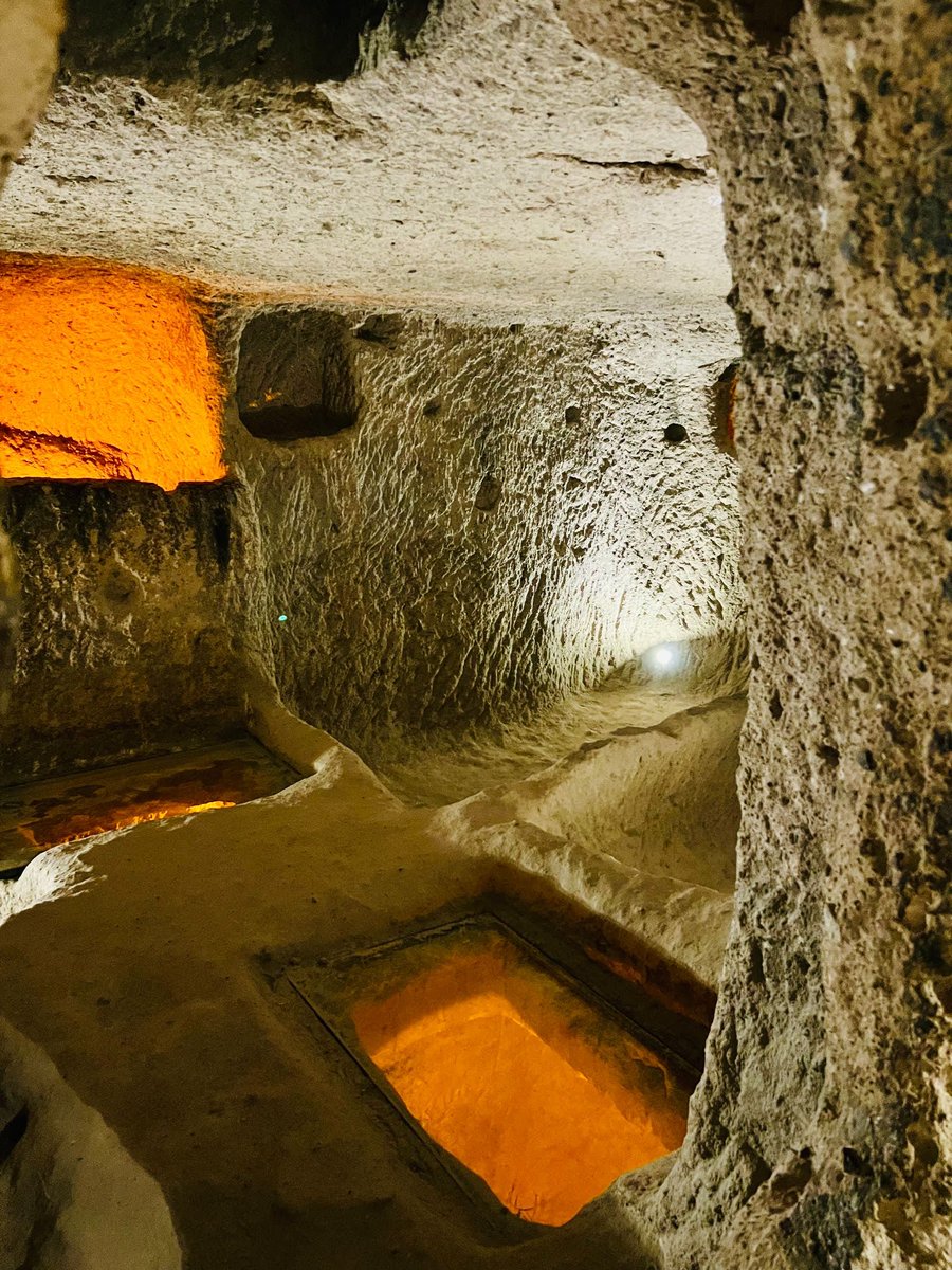 GoTurkiye's tweet image. At Kaymaklı Underground City, narrow tunnels and layered spaces reveal a life built underground. Hidden, vast, and still unfolding. #Cappadocia 

📸 IG: by_mkc

For more, follow:
instagram.com/gocappadocia