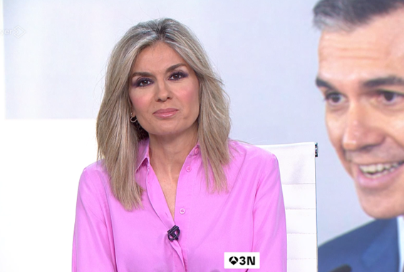 atresmediacom's tweet photo. #Audiencias I

👉 Los informativos de @antena3com continúan como LOS+VISTOS con un 20,3% y 2,4 M de media

🏆 @A3Noticias 1, imbatible en la Sobremesa con 2,3 M y un 23,4%

📺 La 2ª edición suma 2,5 M con un 18,3%

💥 #NoticiasDeLaMañana firma su emisión MÁS VISTA de temporada: 213.000, con un gran 17%