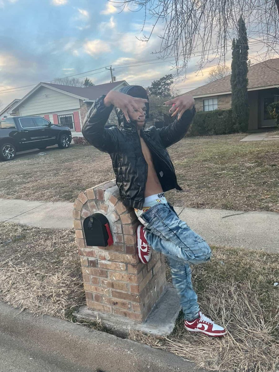 drewgotdabigges's tweet photo. https://t.co/Tr6YG2Mxl8