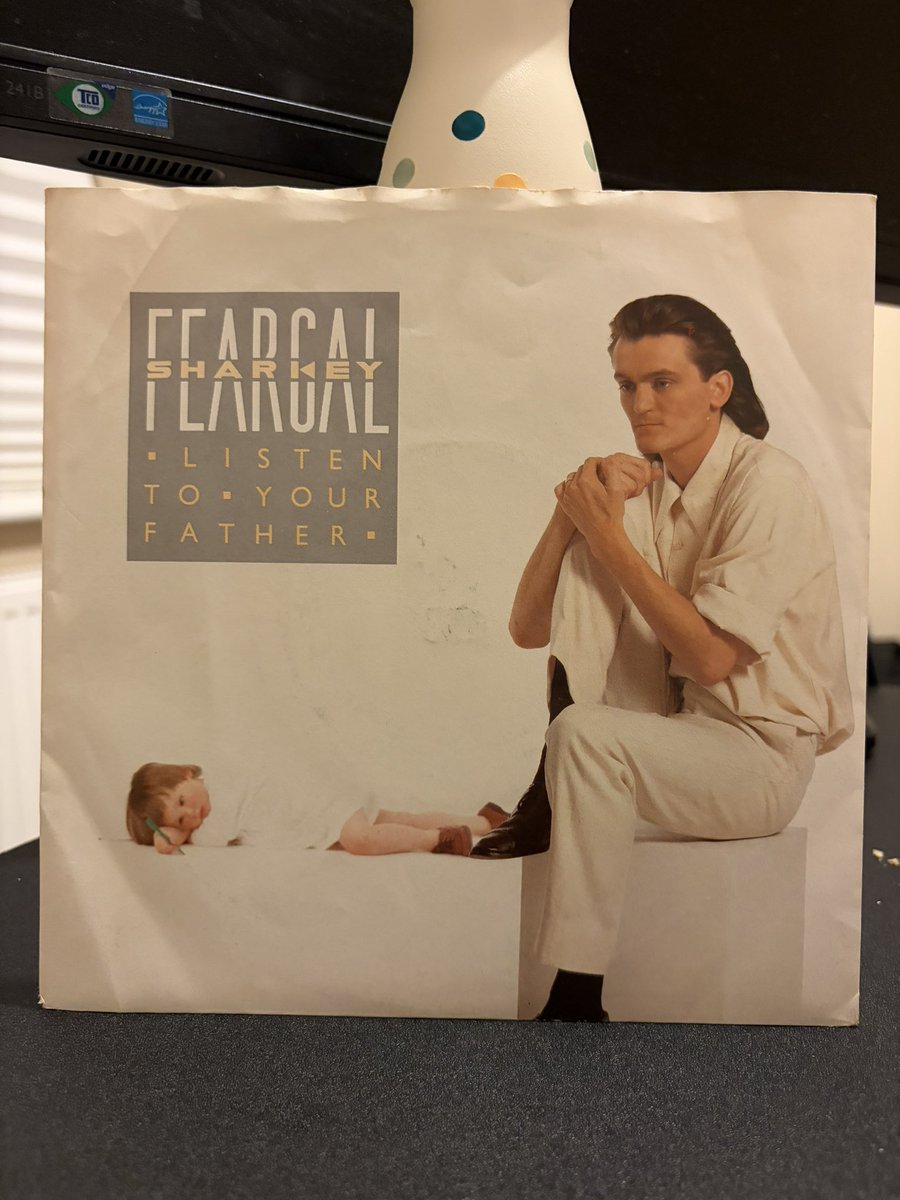 Mark Shuttleworth tweet media