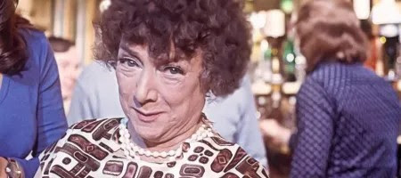 daveainsworth63's tweet photo. Remembering the brilliant English comedian and actress Hylda Baker who was born on this day in 1905. She died in 1986. #HyldaBaker #NearestAndDearest #SaturdayNightAndSundayMorning #UpTheJunction #Oliver #SheKnowsYKnow #NotOnYourNellie https://t.co/HE0Qk7CZGR