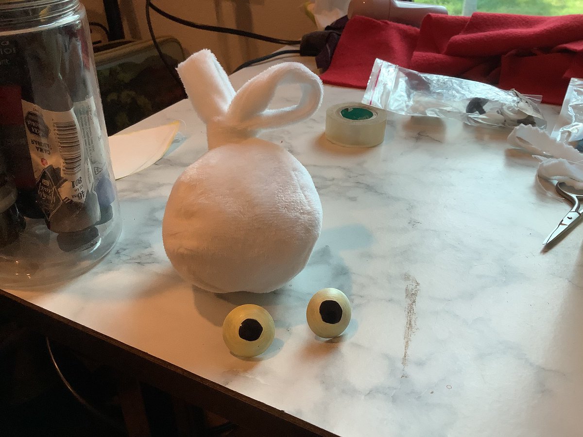 𓆣bootlessbug𓆣 tweet media