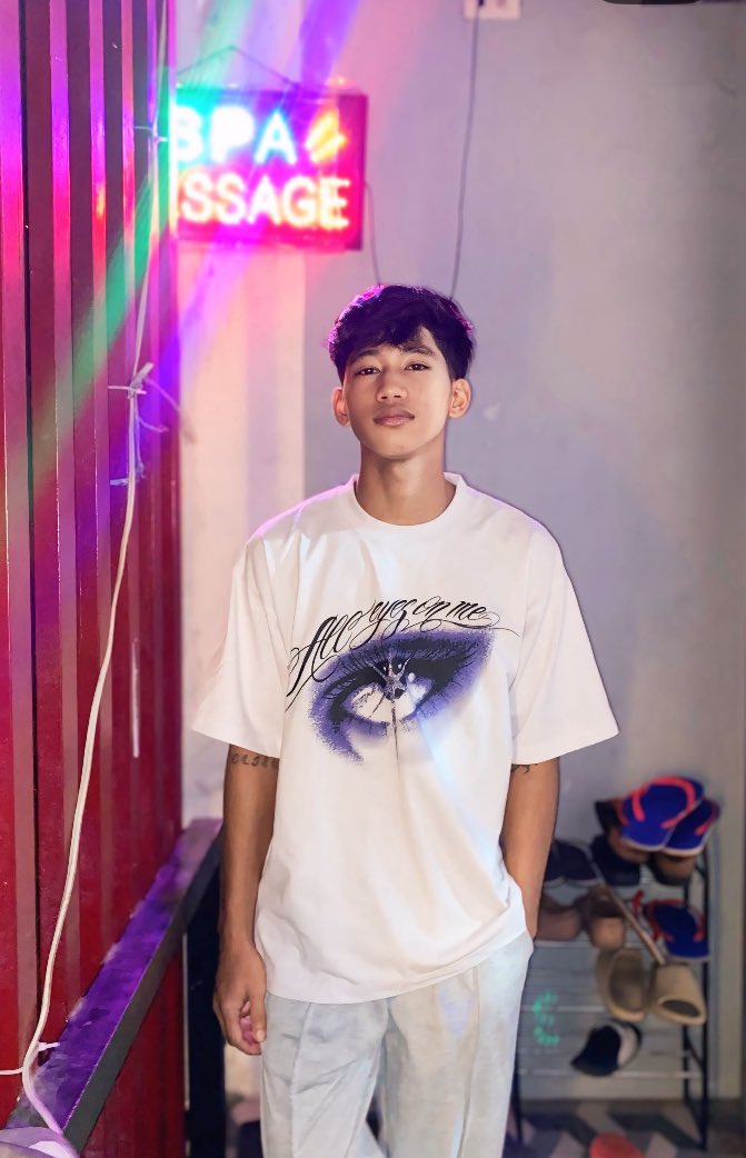 AxcelMT's tweet photo. Hi I'm Therapist Ranx, 
5'7
21yrs old

✨Book a Massage Now✨
°Get pampered and relax to release your stress and body pain°

📍Located Area📍
Cabanatuan City

Add transportation depends on your location https://t.co/O32tEBQ58a