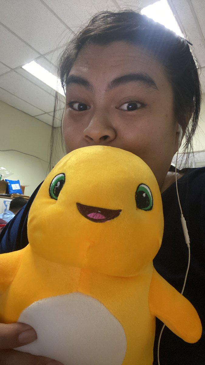 lorenciaass's tweet photo. First day photo with nailong🙃 https://t.co/Aya9vjkrZ1