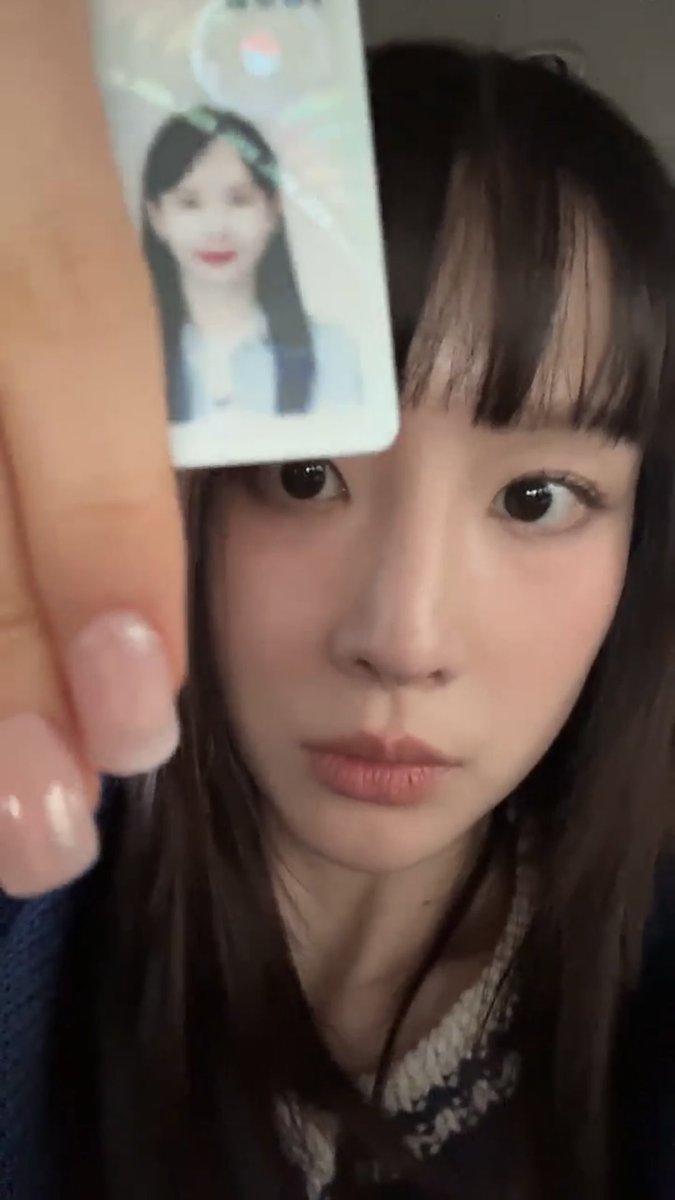 면허사진 이마 깐 거 졸커여움 ㅋㅋㅋㅋㅋ
