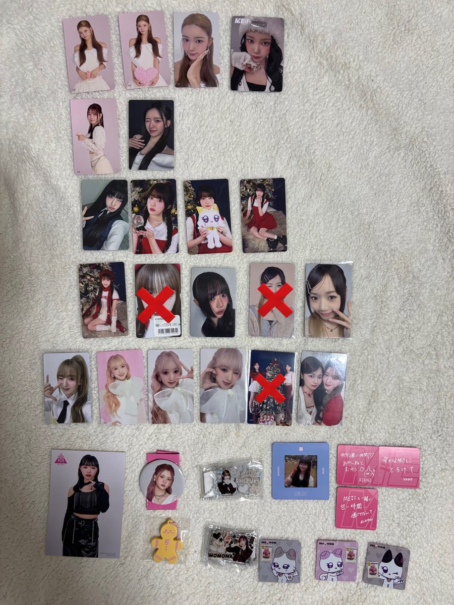5Yuui15's tweet photo. ME:I 交換

譲:画像1、2枚目

求:画像3枚目の佐々木心菜トレカ＜買取

缶バッジやココニャなどのグッズも求めてます😸

難しいかと思いますがお心当たりのある方お声がけ下さい🙌🏻 ̖́-

#ME_I #ME_I_買取 #ME_I_交換 https://t.co/eQeB6tgrEn