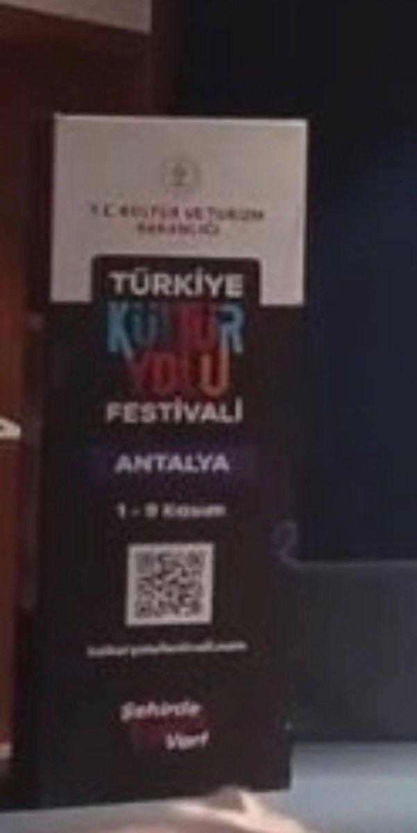 <a href="/reddyagmur/">stormie</a> Mal.