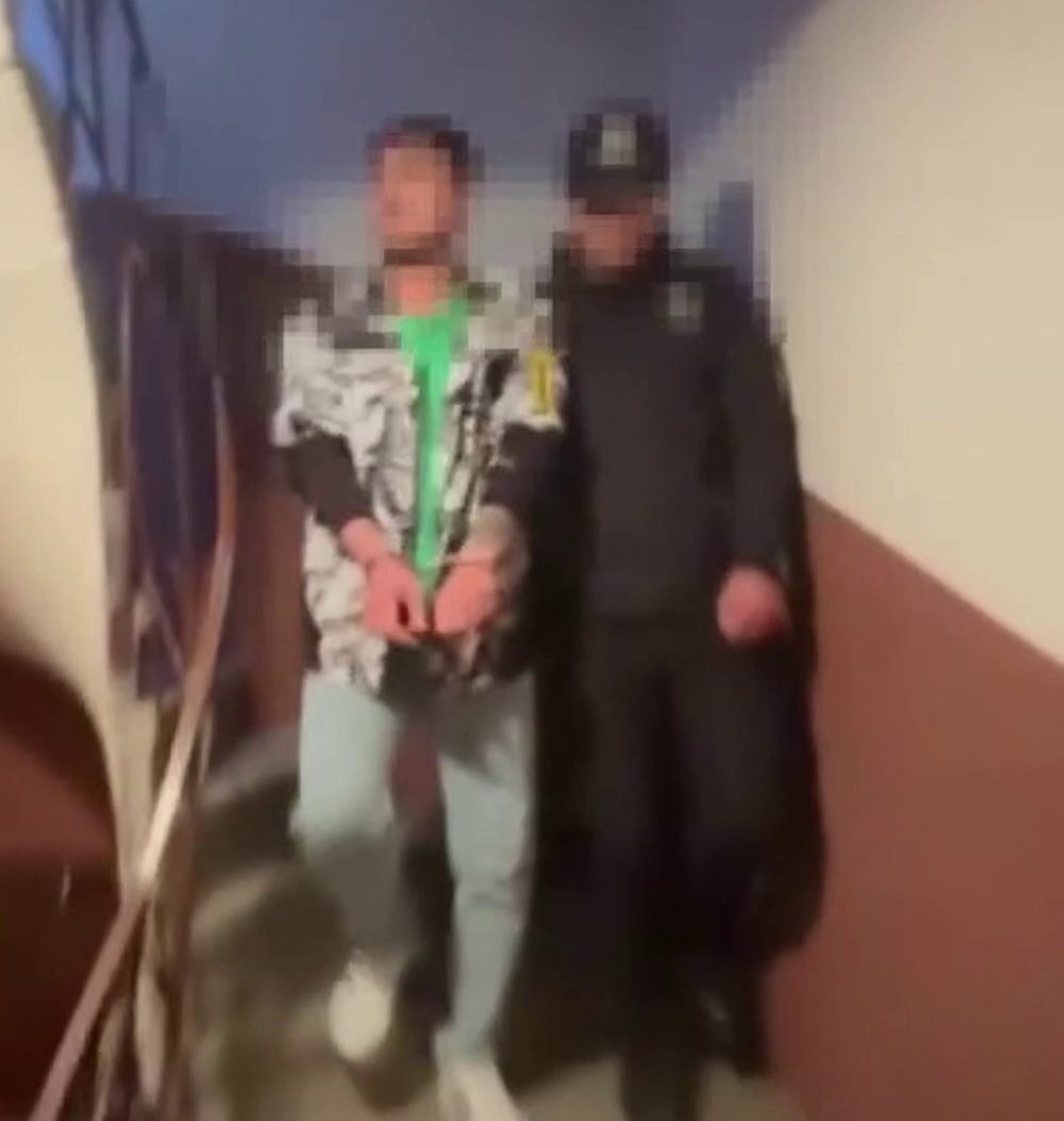 ⚪ İstanbul’da çocuklara yönelik cinsel istismar içeriklerini satın alan ve depolayan 47 kişi yakalandı.