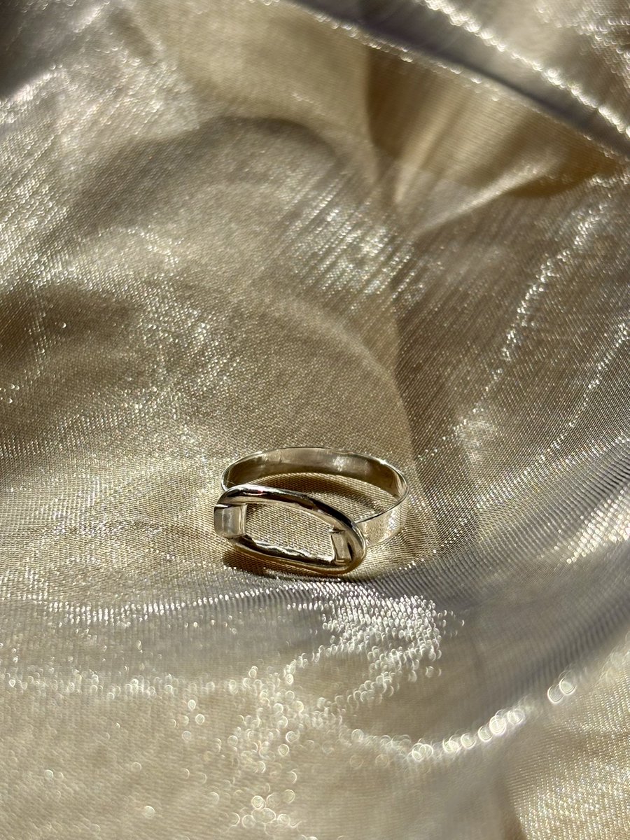 LIDINO_silver's tweet photo. \\\New///

silver950を使ったsilverアクセサリーを制作しております✨

メンズからレディースまでのユニセックスなサイズやデザインです!

4月から関東などで出店開始します✳︎
よろしくお願いします🤲
#ハンドメイドアクセサリー 
#ハンドメイド作家発掘大作戦 
#シルバーアクセサリー https://t.co/bLUalXcm5n
