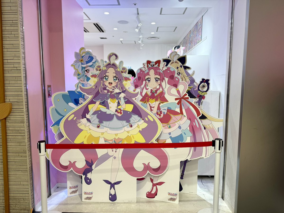 ふらっと立ち寄ったら、いっぱい買ってしまった……！！
でも後悔はしてません！！
むしろもっと買えばよかった！！！

小さい頃からドラゴンボールとプリキュアが大好きです🫶💖

 #precure #プリキュア #たんプリ
 #ドラゴンボール