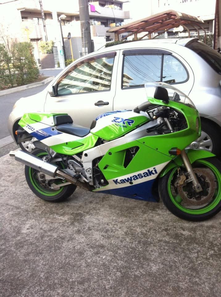 13年前はZXRに乗っていたんだなぁ って写真