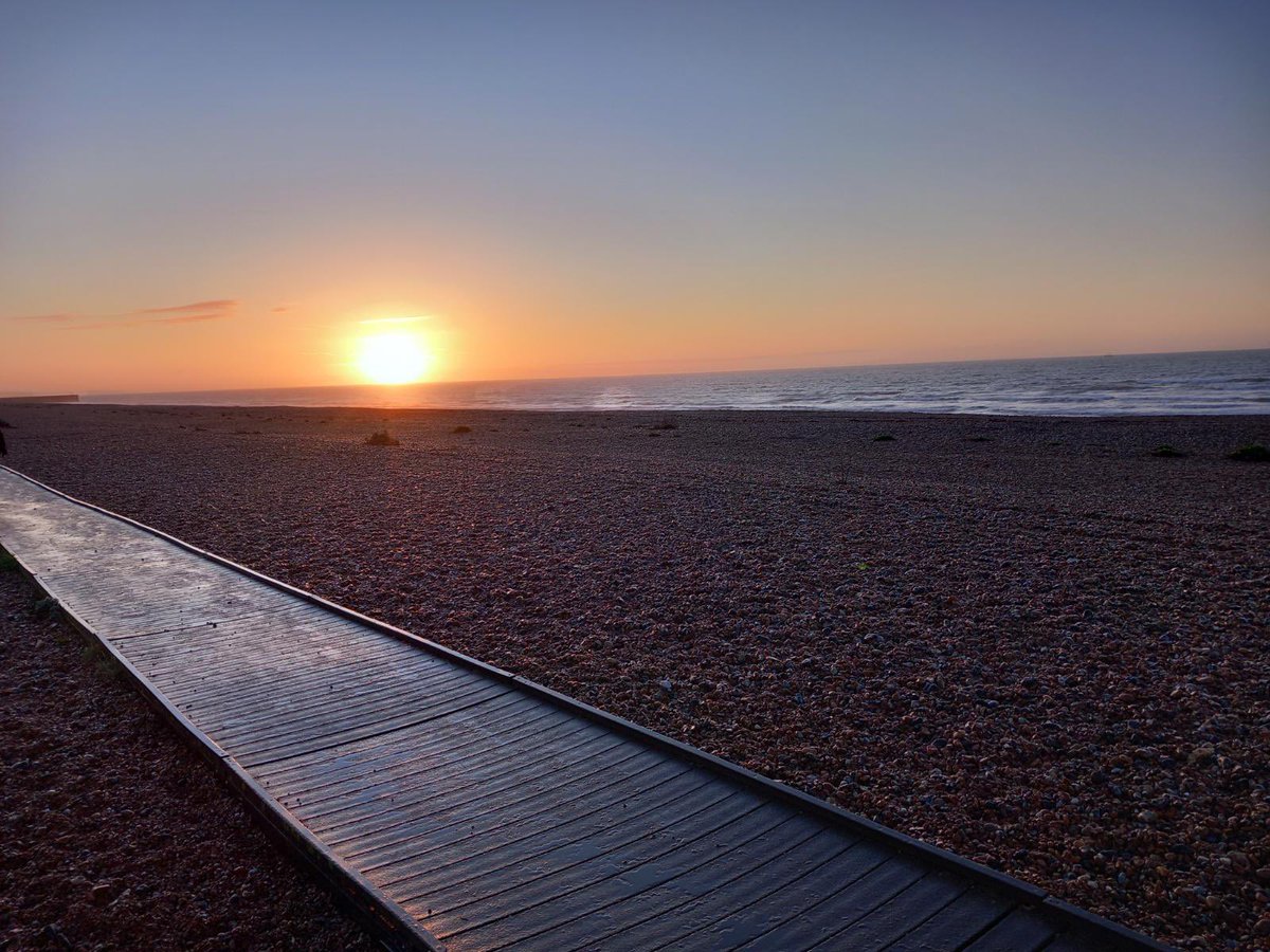 Happy Wednesday from #ShorehambySea ❤️