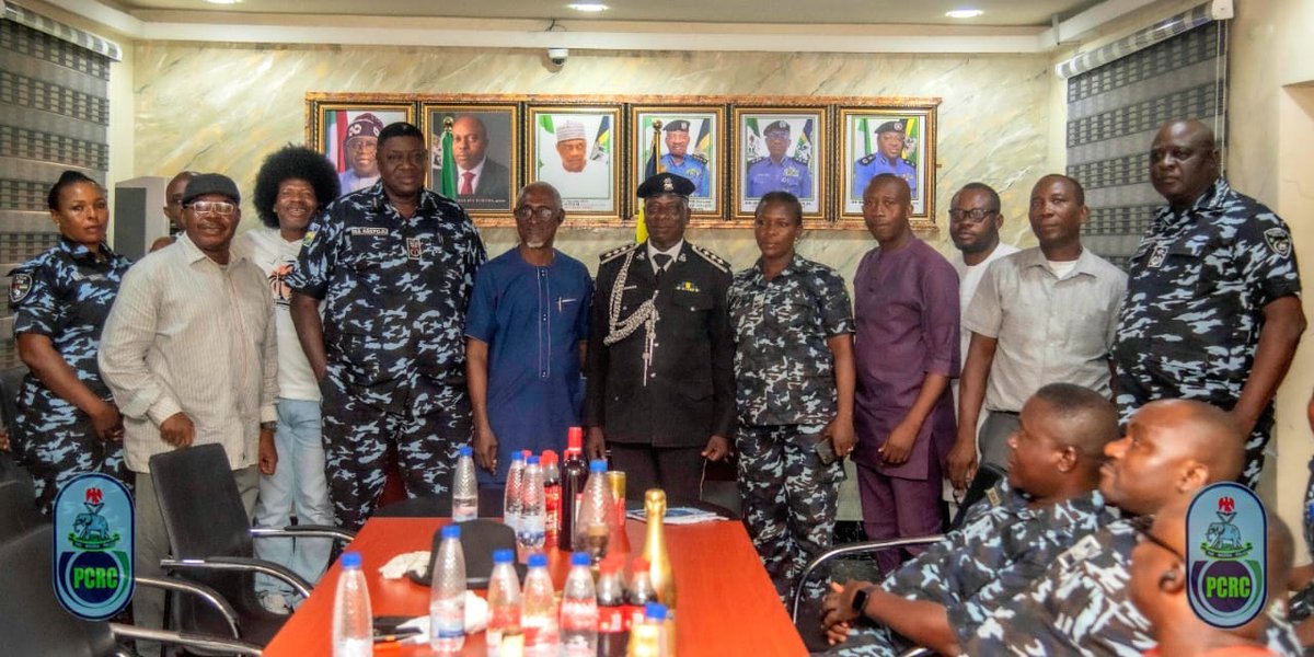 pcrcrivers's tweet photo. STATE COMMAND HEADQUARTERS, PORT HARCOURT: 30TH JANUARY 2026
It was a ceremony filled with encomiums as DSP Moses Nnyam of the Police Public Relations Dept was sent forth at a retirement party held in his honour.
The PCRC was ably represented by the State Chairman (who though https://t.co/RNB0HVm8Z6