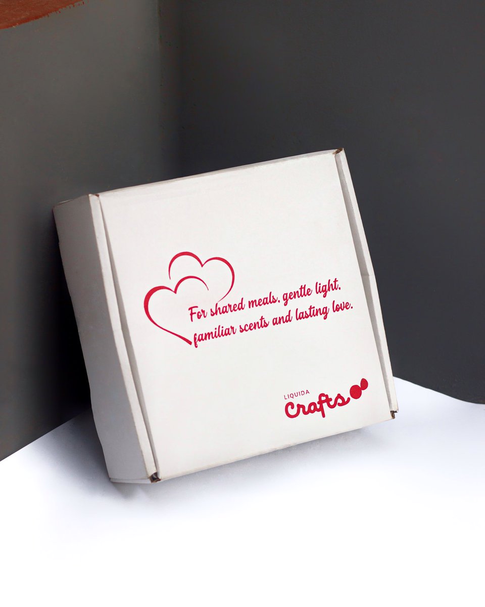 kneeke__'s tweet photo. Love lives in the small rituals we keep.
In how we serve a meal, set a table, or pause for ourselves.

This Valentine Box features customized handmade wooden tablewares, love-themed scented candle, and a handwritten note. 

…To turn ordinary moments into acts of love.

N39,999✨ https://t.co/mX8xhr76Fe