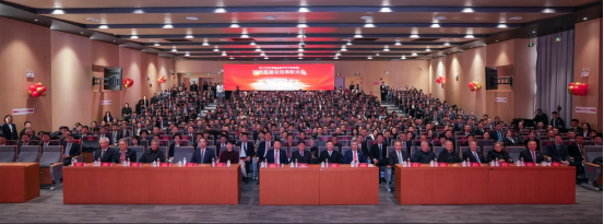 IHuaXi's tweet photo. #WCSM &amp; #WCH convened their 2025 Annual Summary &amp; Commendation Conference 🎉
A year of strong momentum in 2025—and a bold leap into 2026, accelerating toward world-class medicine 🚀🏥 #GlobalHealth #AcademicMedicine #HealthcareInnovation #MedicalLeadership #WorldClassMedicine https://t.co/94XIAFJ5R1