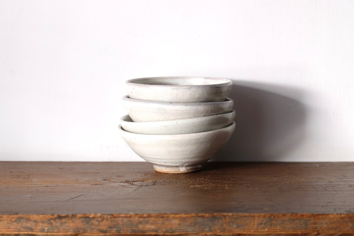 益子・南窓窯・石川雅一さんの粉引丸鉢は、我が家でも大活躍している