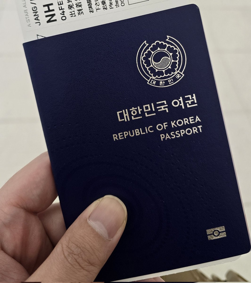 DogLowLife's tweet image. 귀가 입니다