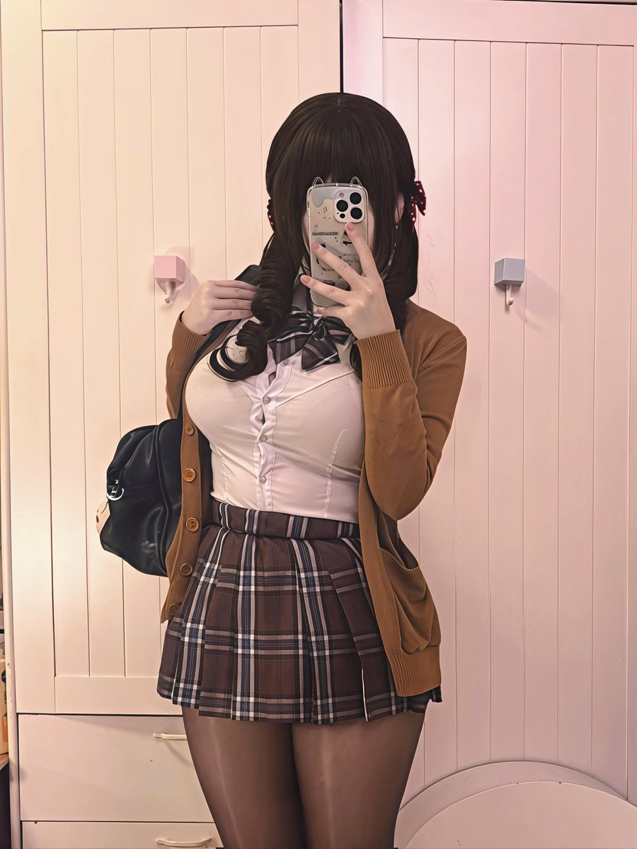 小天爹的萌傻屄吧 tweet media