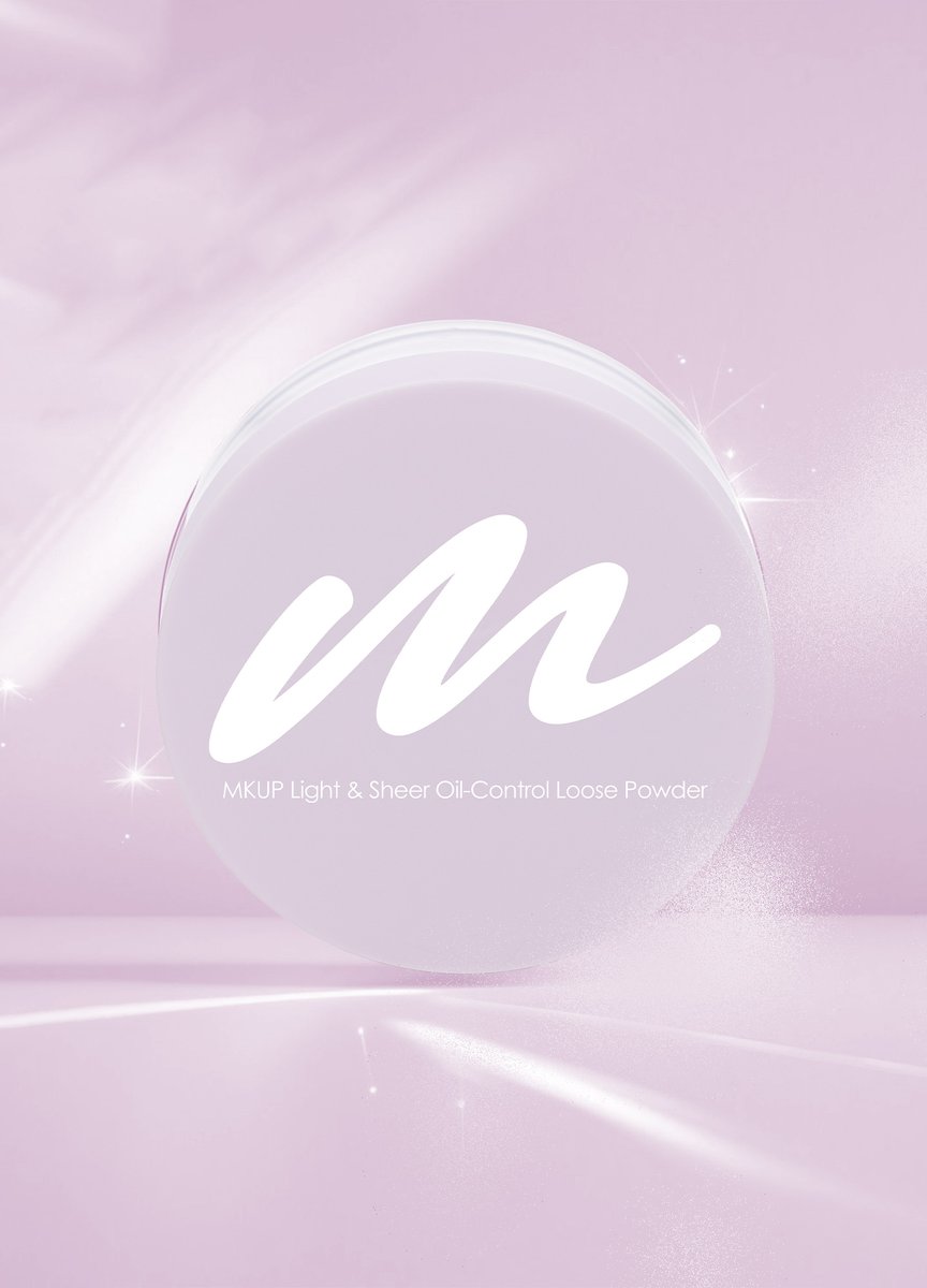 MKUP_TW's tweet image. Ultra-fine powder particles blur pores on contact, creating a smooth, soft-focus finish.
 SHOP NOW👉 mkup.tw/SalePage/Index…
#MKUP #Light&amp;amp;SheerOil-ControlLoosePowder #SettingPowder