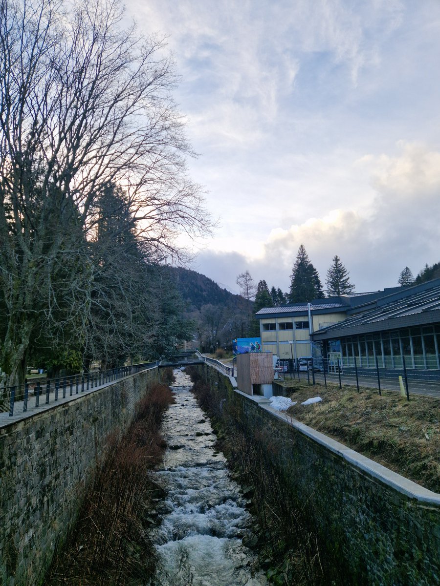 otmontdore's tweet image. 04 février · Le Mont-Dore, 8h51 · 2°C · Découvert 🌥️
@meteosancy @otsancy #meteo