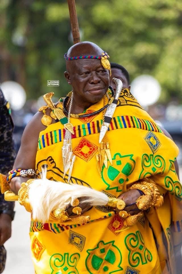 CoachObengHamza's tweet photo. OSEI NKOAA NA YƐSURO NO (#1GOD💚💛🖤 https://t.co/usMVCaXugw
