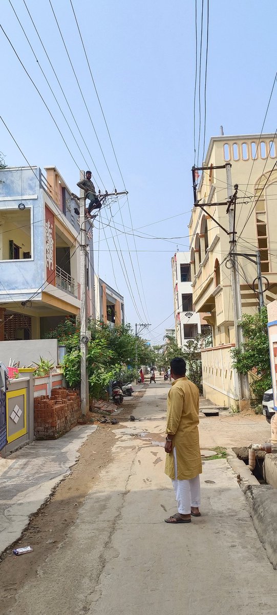 arshadboom4664's tweet photo. Installation of 3 wire to 5 wire (3 phase line) at prabhakar clinic lane,29 Ward.
Regards:
Mohammed Abdul Naseer (Arshad )
29th ward councillor.
@BRSHarish https://t.co/kY68rIGX7C