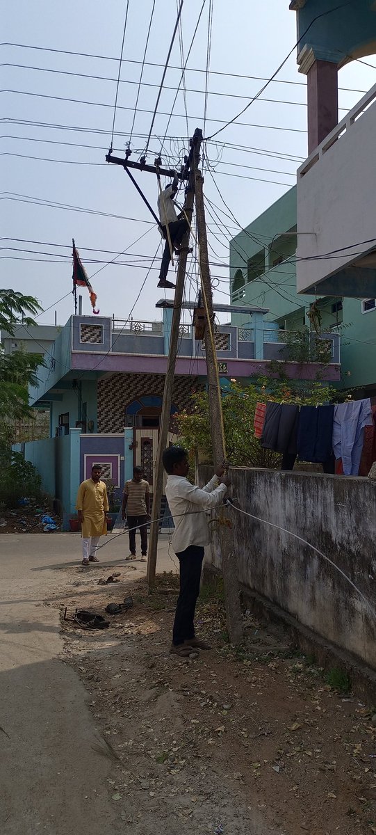 arshadboom4664's tweet photo. Installation of 3 wire to 5 wire (3 phase line) at prabhakar clinic lane,29 Ward.
Regards:
Mohammed Abdul Naseer (Arshad )
29th ward councillor.
@BRSHarish https://t.co/kY68rIGX7C