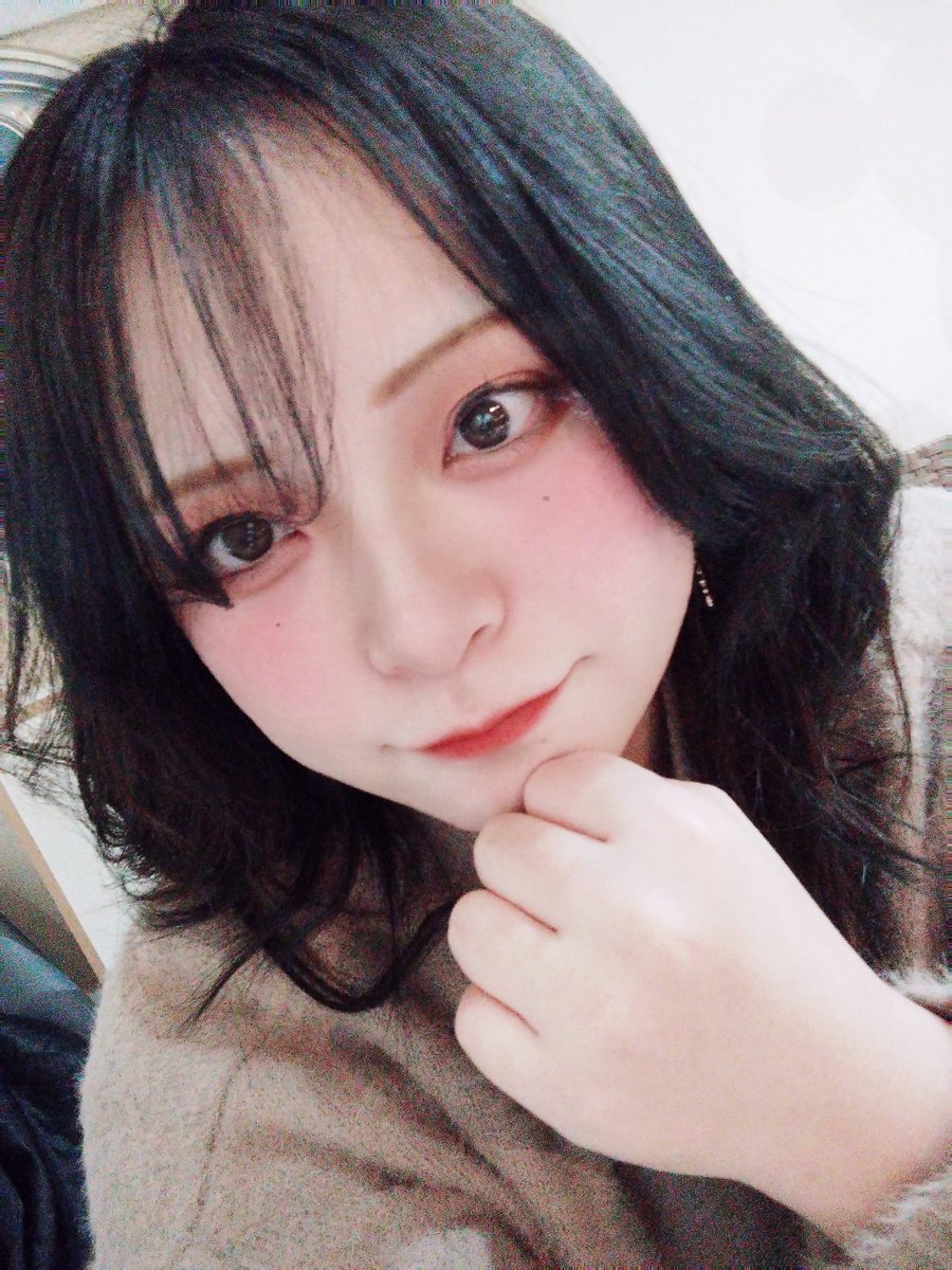 髪色をまたシルバーブルーにしまちた