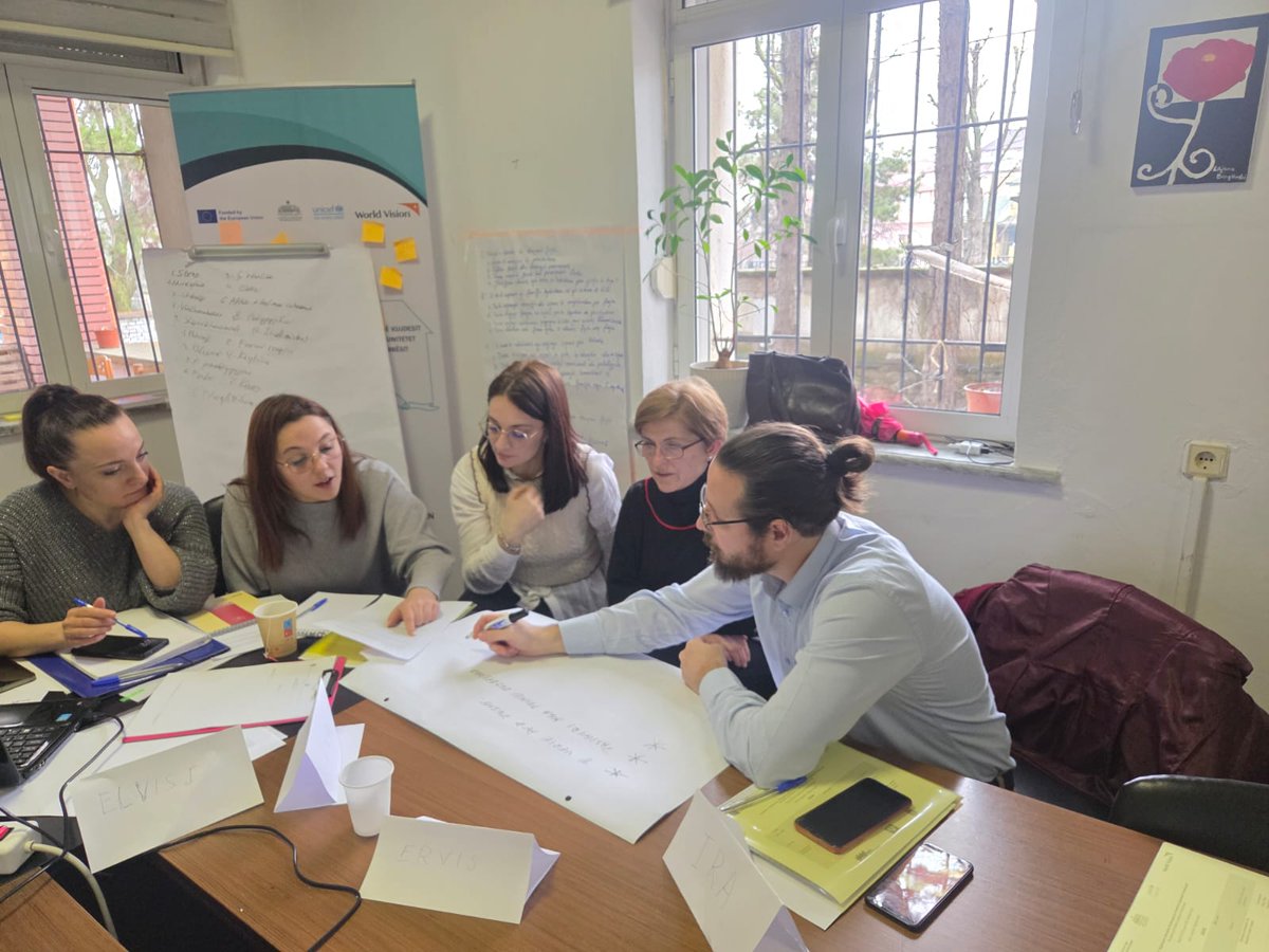 albania_unicef's tweet photo. 👉Thank you to all professionals who joined the 3️⃣day training on Professional Alternative Care in Korça, under #EU4SocialCare. In 🤝w/municipality and #NismaARSIS, we have joined forces to enable quality services in support of children and families.

@EUinAlbania @WVAlbania https://t.co/3UyIPXNrcP