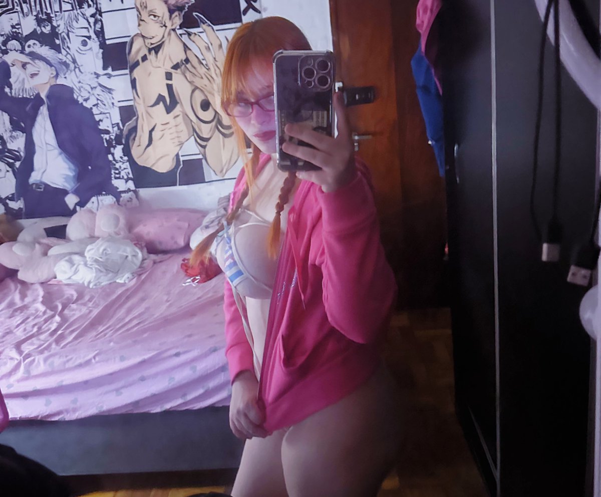 Needy redhead 🥹
