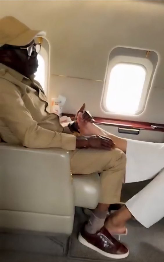 Today, Korean scientists turned cancer cells to normal,Spanish researchers discovered cure for cancer, Brazilians found cure for spinal cord injuries.

But Nig leaders spend national resources on lavish lifestyles&amp;prostitutes

Pray for 🇳🇬
#tprnigeria GM Fam Amie INEC Molped Igbos