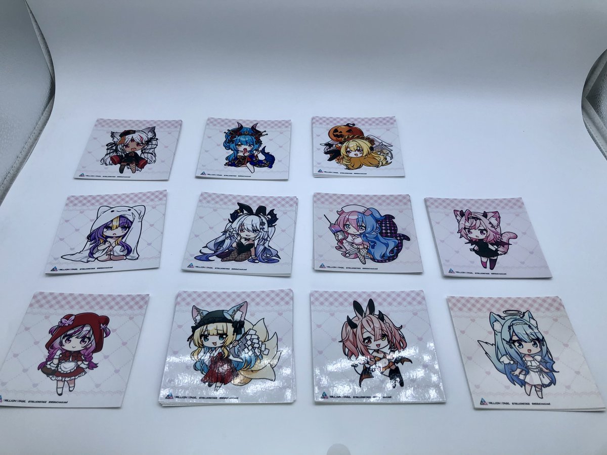 白撃会 #ホワクロ #トリステ ガチャの景品スクエアブロマイドは前回