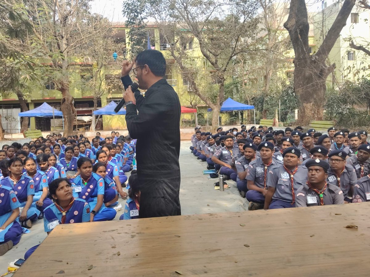 warriorimran's tweet photo. Sensitised 200+ young minds on cancer prevention,healthy food habits &amp; avoiding junk food,tobacco &amp; alcohol at Bharat Scouts &amp; Guides camp on World Cancer Day. Inspired volunteers from across Odisha to be ambassadors of health for #ViksitBharat2047

@rashtrapatibhvn @PMOIndia https://t.co/0GYfQqbs2G