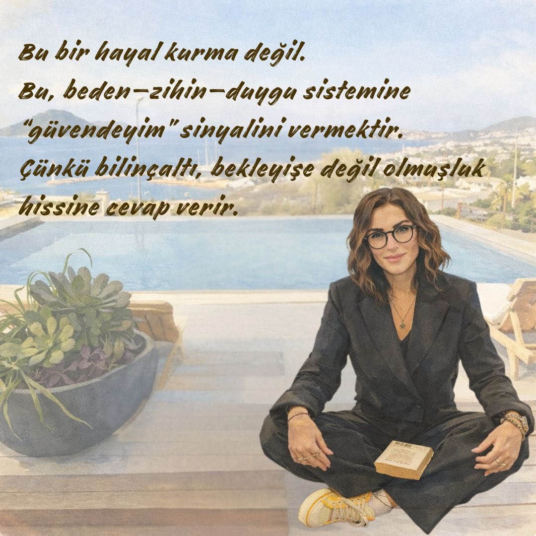 “Yoshuku: Olmadan önce olmuş gibi yaşamak.”

Yoshuku, Japon kültüründe güçlü bir zihinsel hizalanma pratiğidir.
Olmasını istediğin şeyi beklemek yerine, olmuş gibi içsel bir kutlama hâline geçmeyi anlatır.

Bu bir hayal kurma değil.
Bu, beden–zihin–duygu sistemine “güvendeyim”