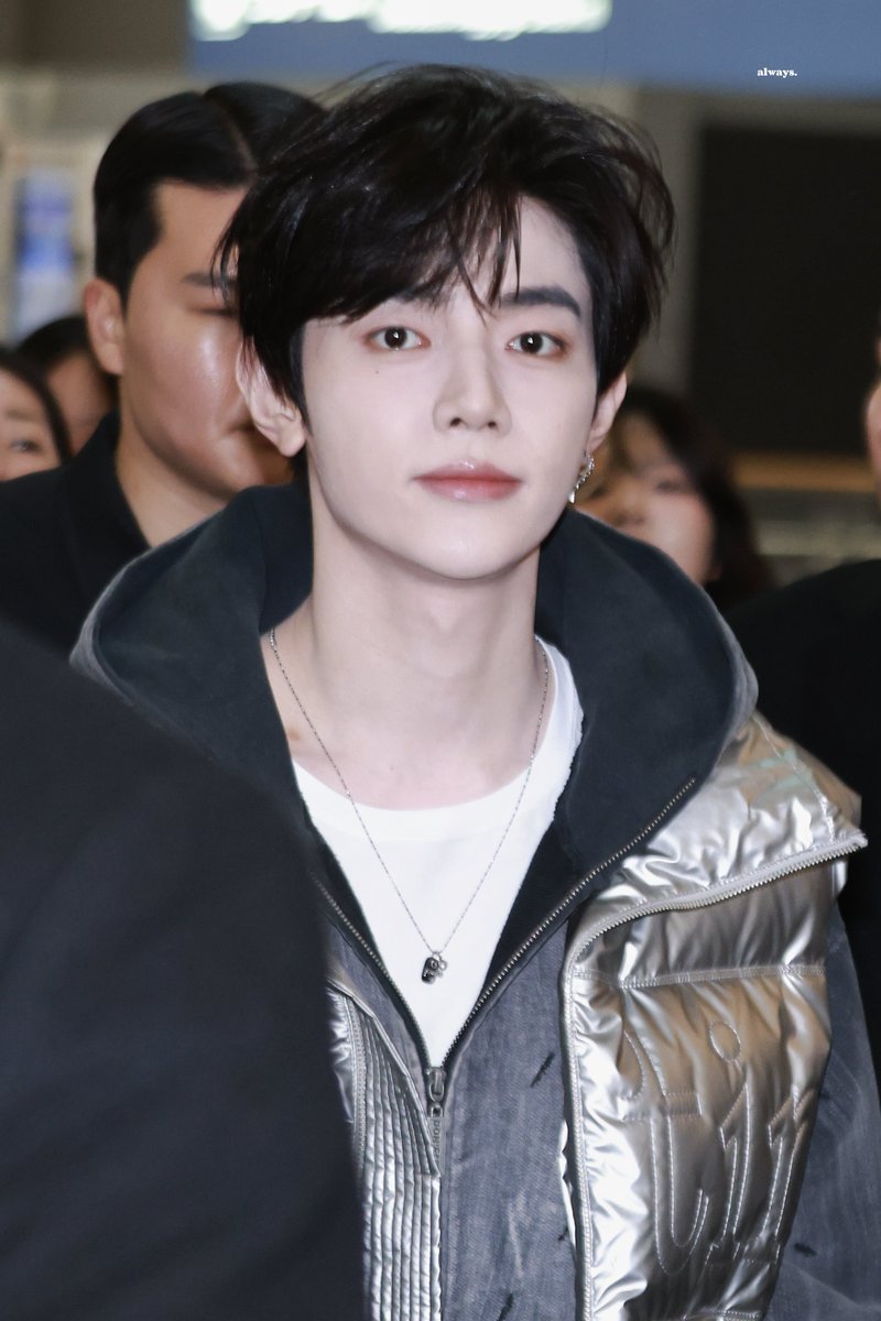 725_always's tweet photo. 260204 ICN 

#ZHANGHAO #장하오 #章昊 #ジャンハオ
#ZEROBASEONE #ZB1 #제베원 https://t.co/9UzPfyToII