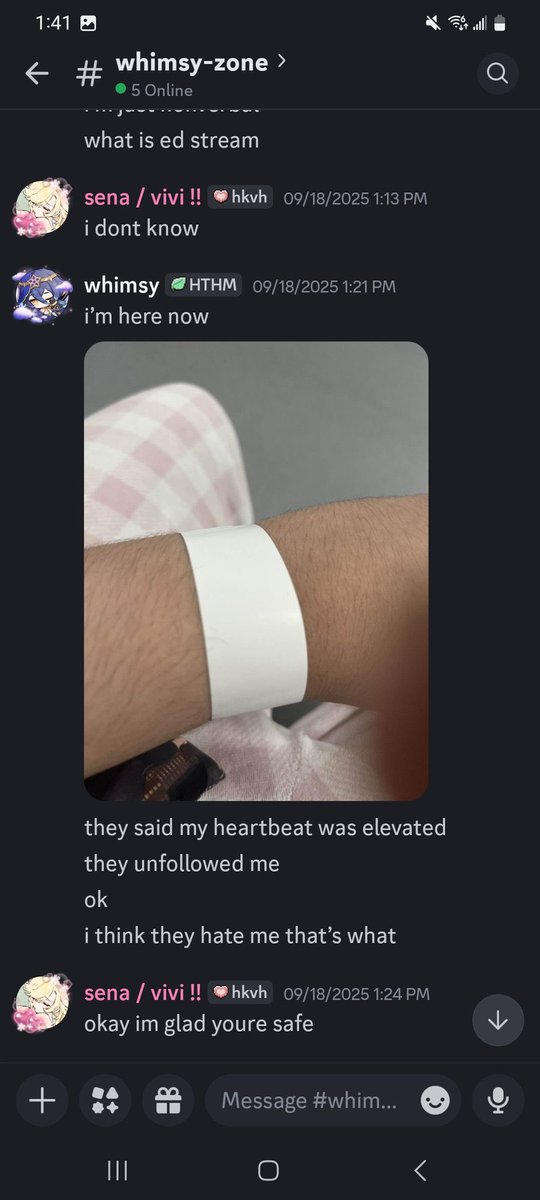 lilieUravity's tweet photo. @aquiladisaea @SangemahBay with this fake ass hospital band? no one is stupid yk? And change? what change? you still waffling about dead dove stuff, you still wallowing in yourself. You still have this superiority issue you hold over certain shippers https://t.co/kSYPefG5Xb
