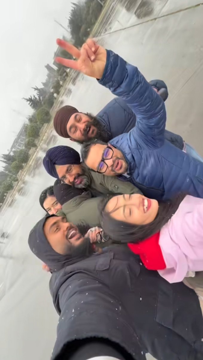 Shivani🎀 tweet media