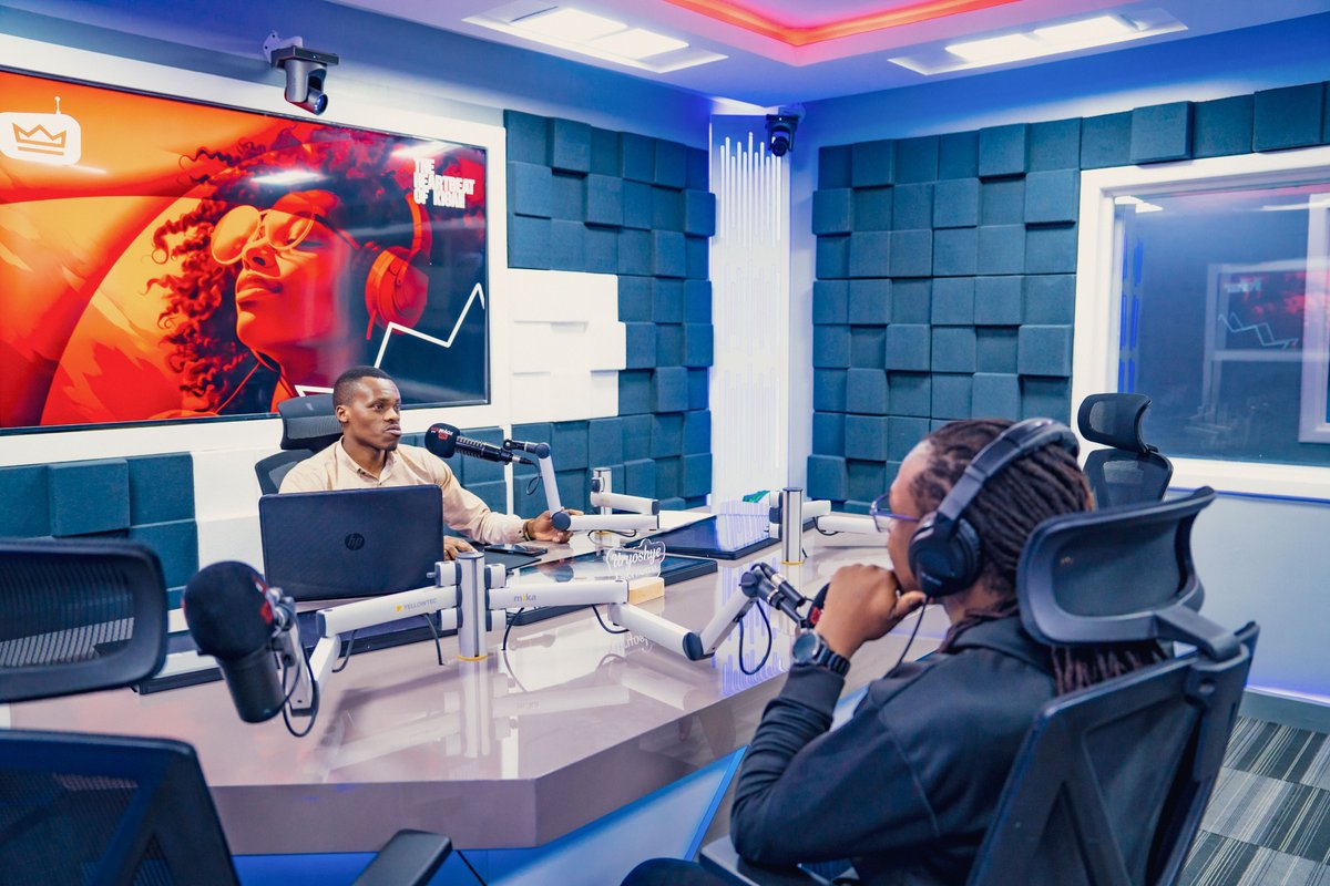 RoyalFMRwanda's tweet photo. Appreciation to @wanyama__wafula and @Angellondu for an insightful, grounded episode. They stressed that discipline and persistence outweigh raw talent, then tackled black tax with honesty.
Key advice included budgeting before giving, helping during genuine emergencies, supporting effort not entitlement, demanding transparency, and learning to say no without guilt when giving affects your own stability.
The discussion balanced culture, love, boundaries, and financial literacy in a very relatable way. #WednesdayMoneyMatters #KigaliInTheMorning