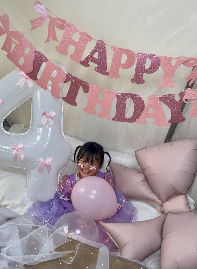 KamiMaya9's tweet photo. 〜2026.01.10~

Happy birthday Sena ♡.･

しっかり者やけど甘えたなせなちん👧🏻🎀
怪獣るうちゃん🦖を妹に持つねえね大変やけど
それでもしっかりお姉ちゃんしてくれるセナに
助けられてるなとしみじみ思う😭😭笑

いつもニコニコで笑顔が可愛いセナがだいすき♡
産まれてきてくれてありがとう𓈒𓏸 https://t.co/LgaZriz8Qk