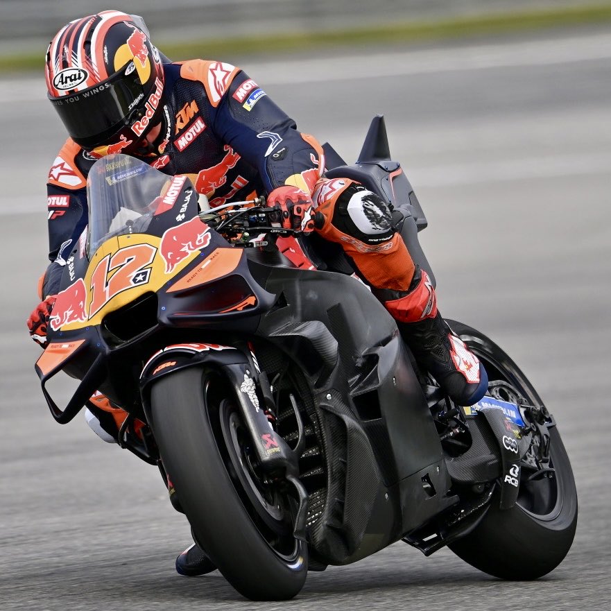 L'aéro en MotoGP est devenu complètement fou !

#MotoGP #SepangTest