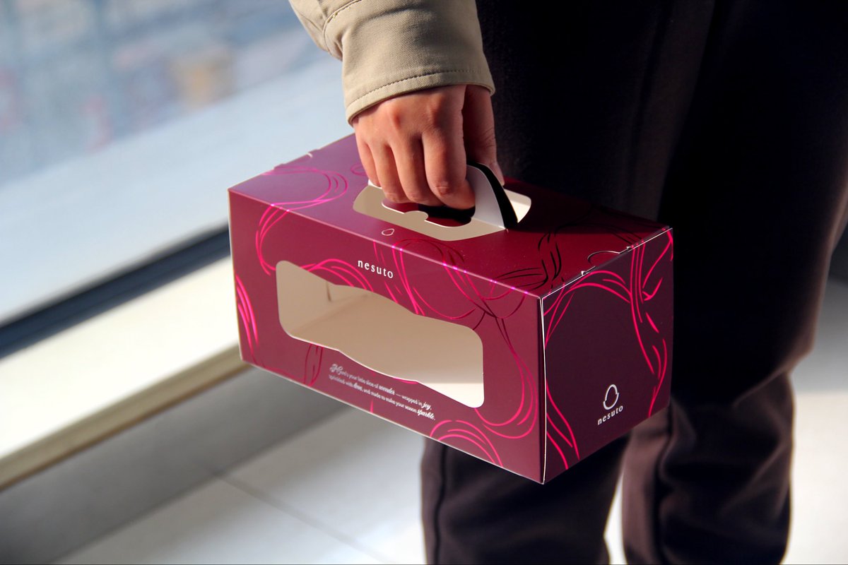 PaperhouseLihe's tweet image. 🖱 paperhouse.cn📩 sales@paperhouse.cnWhatsApp:+0086 13968069257 We can customize  all  kinds of paper box!🥰 If you want to customize your beautiful gift box, please feel free to contact me! packagingdesign #paperboxes #paperbox #packaging #exquisitebox #produtionline