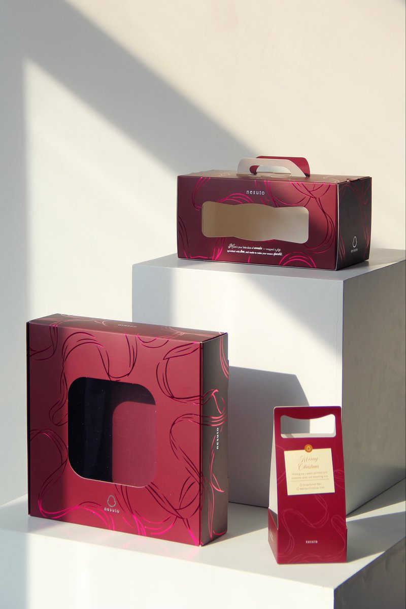 PaperhouseLihe's tweet image. 🖱 paperhouse.cn📩 sales@paperhouse.cnWhatsApp:+0086 13968069257 We can customize  all  kinds of paper box!🥰 If you want to customize your beautiful gift box, please feel free to contact me! packagingdesign #paperboxes #paperbox #packaging #exquisitebox #produtionline