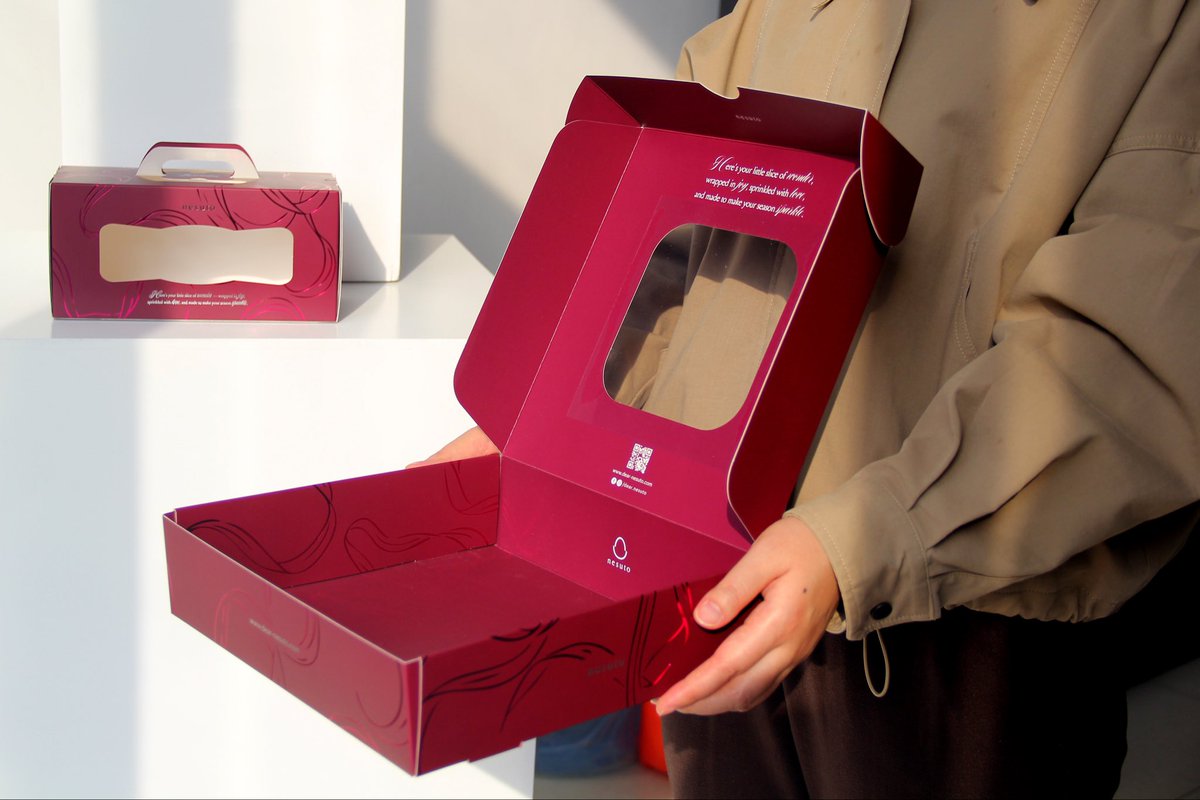 PaperhouseLihe's tweet image. 🖱 paperhouse.cn📩 sales@paperhouse.cnWhatsApp:+0086 13968069257 We can customize  all  kinds of paper box!🥰 If you want to customize your beautiful gift box, please feel free to contact me! packagingdesign #paperboxes #paperbox #packaging #exquisitebox #produtionline