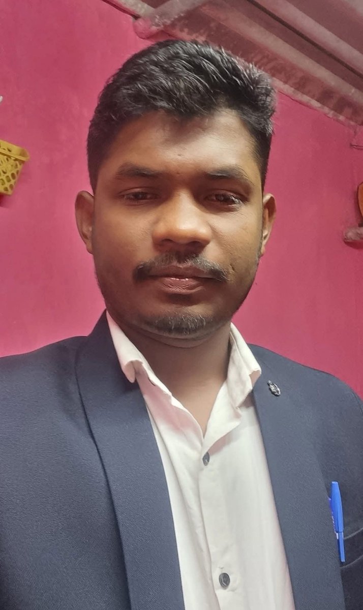छत्तीसगढ़ एनएसयूआई (सोशल मीडिया ईकाई) के प्रदेश उपाध्यक्ष एवं मेरे सोशल मीडिया प्रतिनिधि प्रिय भुवनेश्वर बघेल को जन्मदिन की हार्दिक बधाई एवं शुभकामनाएँ।

ईश्वर आपको उत्तम स्वास्थ्य, दीर्घायु जीवन की कामना करता हूं 🎉🎂
<a href="/BaghelBhuvib/">Bhuvneshwar Baghel</a>