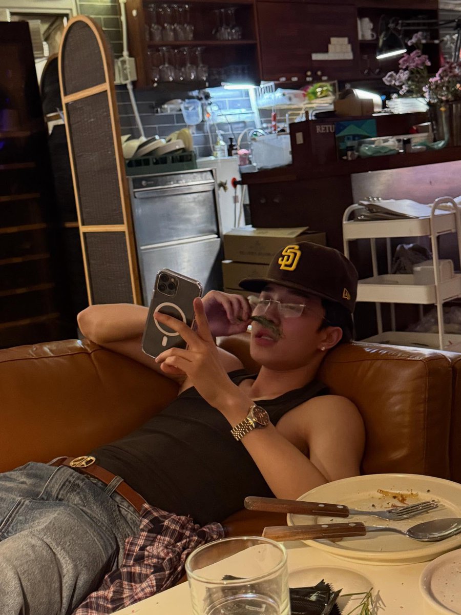 atbo archive tweet media