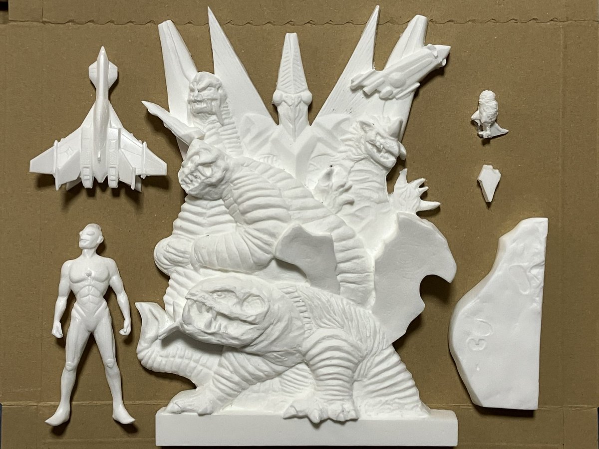 2/8(日)ワンダーフェスティバル2026冬商品紹介⑦

ウルトラマンパワード
価格:20,000円
全高:260mm
全6パーツ 手流しレジン

今回の目玉新作！
ポスターデザインをイメージしたレリーフ背景とパワード
パーツ数も少なく、組み易いアイテムとなります。
#WF2026W 
#ウルトラ怪獣WF