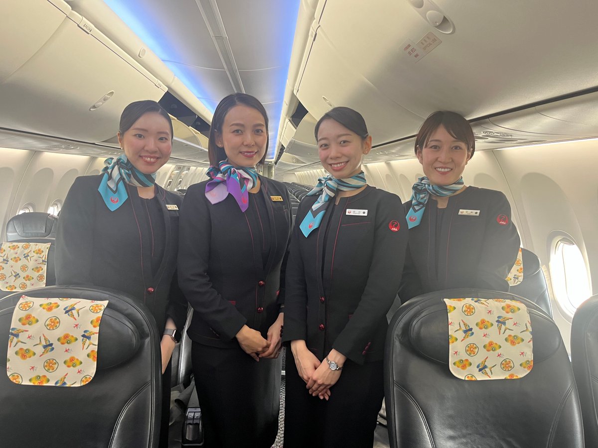 昨日2月3日（火）、JTAにとって長年の悲願であった 初の国際線・那覇＝台北（桃園）線を就航いたしました✈️🎊

那覇・台北の両地で記念セレモニーを実施し、#結ジンベエ でお客様を目的地までお連れしました✈️💚

JTAはこれからも、「うちなーの翼」として、沖縄の魅力を世界に発信してまいります✨