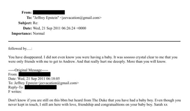 #EpsteinFiles | Una víctima escribió en su diario que Ghislaine Maxwell supervisó el nacimiento de su hija alrededor de 2002, cuando tenía apenas 16 o 17 años, y que le arrebataron el bebé 10 minutos después del parto mientras Epstein hablaba de "acervos genéticos superiores" y